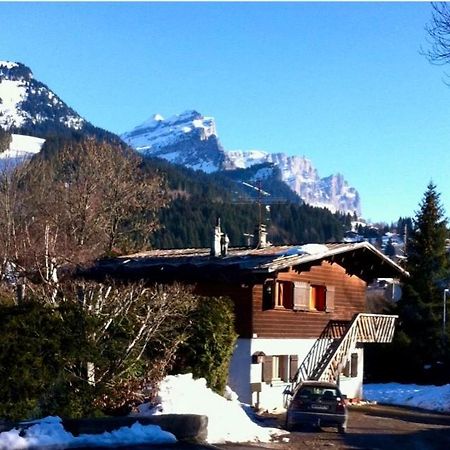 Charmant Appartement Dans Chalet Les Carroz-d'Araches Exterior foto
