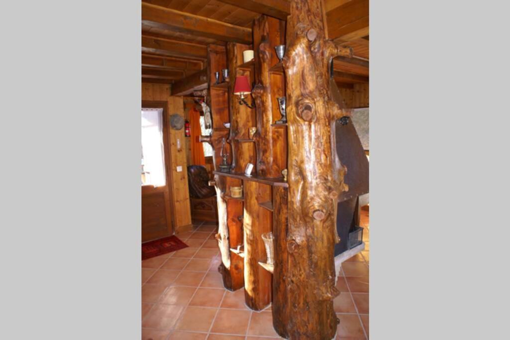 Charmant Appartement Dans Chalet Les Carroz-d'Araches Exterior foto